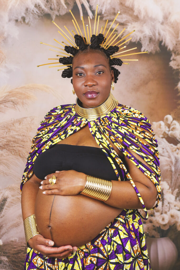 Future maman photographiée à Amiens pour des photos de grossesse